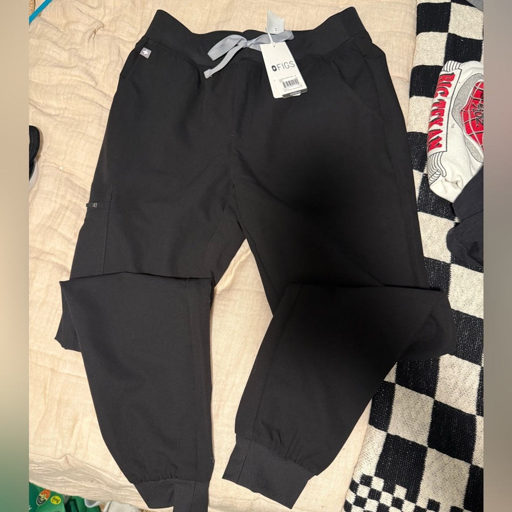 Figs Black Cargo Pants